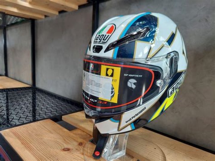How much is AGV helmet in the Philippines?