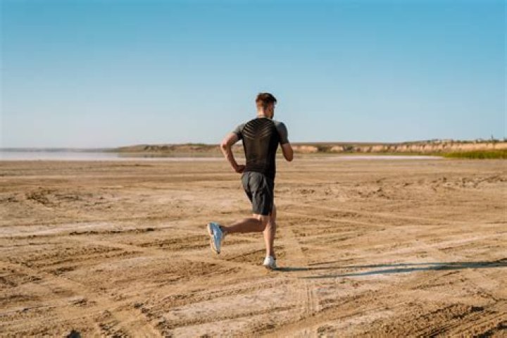 Is running 3km a day good?